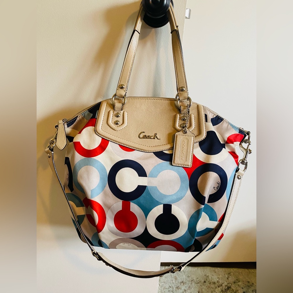 Coach Madison Graphic Op Art Scarf Print Satchel, Good Condition